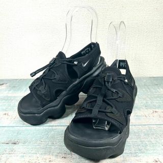 ナイキ(NIKE)の美品 NIKE エア マックス ココ ウィメンズサンダル 黒 23(サンダル)