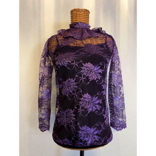 Marte - vintage purple lace blouse top