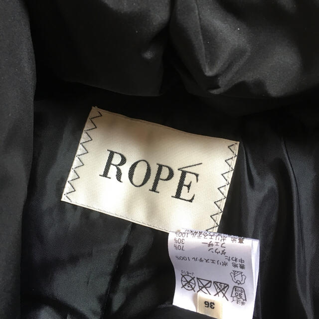 ROPE’(ロペ)のROPEロペ36黒ダウンコートジャケット レディースのジャケット/アウター(ダウンコート)の商品写真