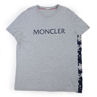 MONCLER - モンクレール 17年製 D10918026250 ラバーロゴ モンダック プリント 半袖Ｔシャツ メンズ サイズ L グレー ネイビー MONCLER