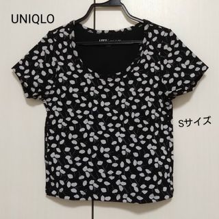 ユニクロ(UNIQLO)のユニクロ　ポールアンドジョー　コラボ　Tシャツ　UT　黒　花柄(Tシャツ(半袖/袖なし))