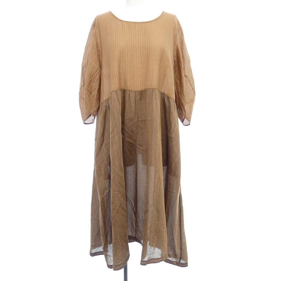限定販売】 Heve シアーサテンガウチョパンツ パンツ - バニラ38 限定販売】 Heve シアーサテンガウチョパンツ パンツ - バニラ38