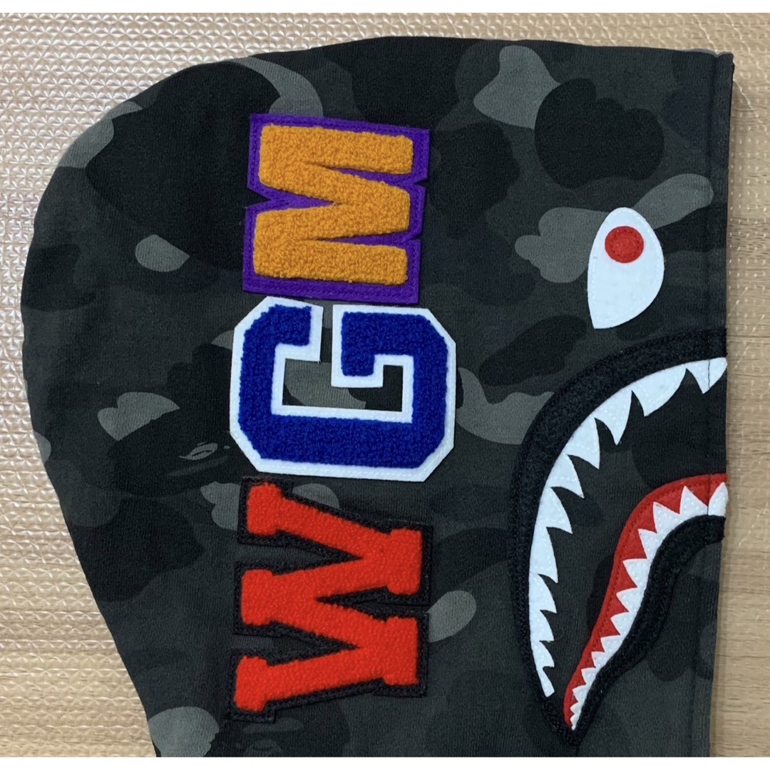 A BATHING APE - ☆激レア☆ APE シャークパーカー シャツ S A BATHING APE - ☆激レア☆ APE シャークパーカー シャツ S