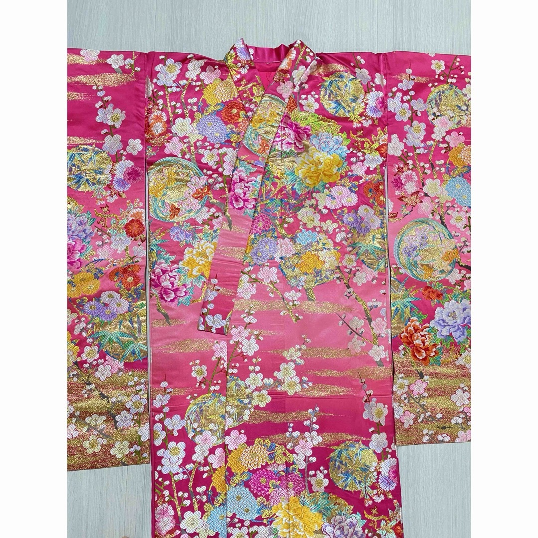 花嫁の打掛 色打掛 花嫁の打掛 色打掛