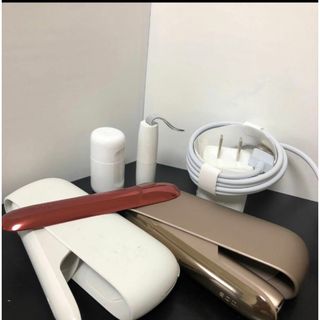 アイコス(IQOS)のIQOS DUO 金、IQOS3 白(チャージャーのみ)その他不足品(タバコグッズ)