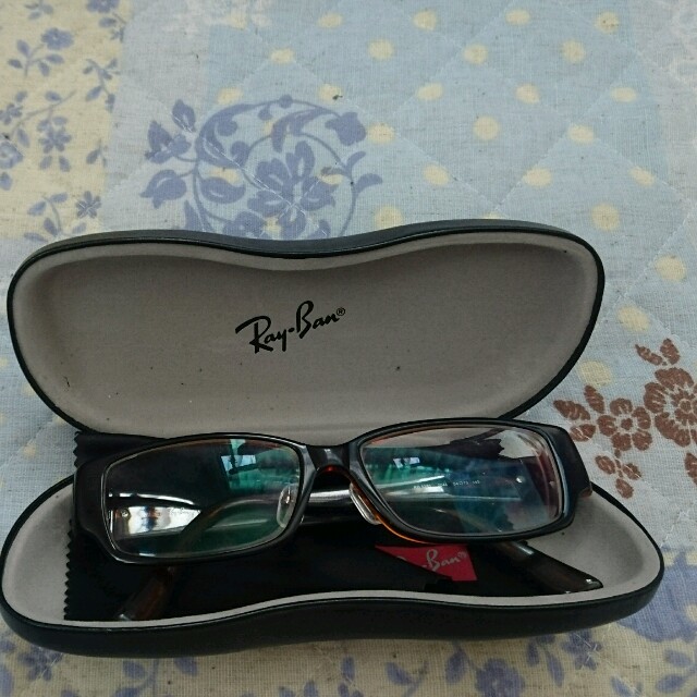 Ray-Ban(レイバン)のRay  BAN  眼鏡専用出品 レディースのファッション小物(サングラス/メガネ)の商品写真