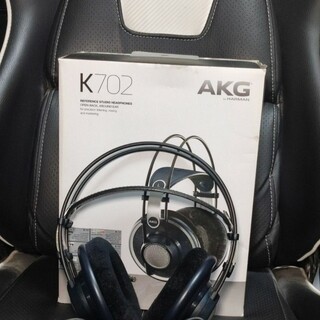 アーカーゲー(AKG)のAKG K702 と 希少なAKG C200(純正アップグレードケーブル)(ヘッドフォン/イヤフォン)