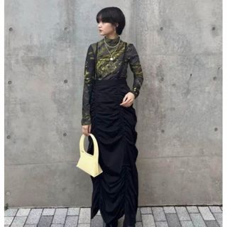 アメリヴィンテージ(Ameri VINTAGE)のAmeri  VERTICAL GATHER SUSPENDER SKIRT(ロングスカート)