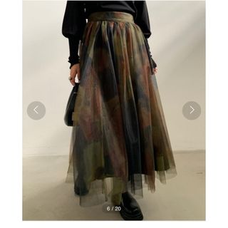 アメリヴィンテージ(Ameri VINTAGE)のUND GYPSUM ART TULLE SKIRT(ロングスカート)