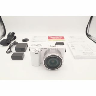 ソニー(SONY)のショット数806枚【美品】SONY α6000 パワーズームレンズキット(ミラーレス一眼)