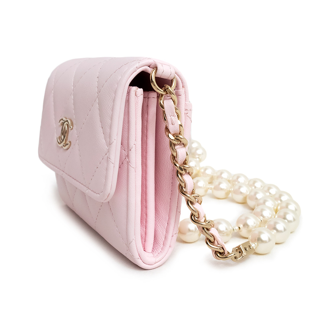 CHANEL - シャネル マトラッセ ミニ パール チェーン ウォレット CHANEL - シャネル マトラッセ ミニ パール チェーン ウォレット
