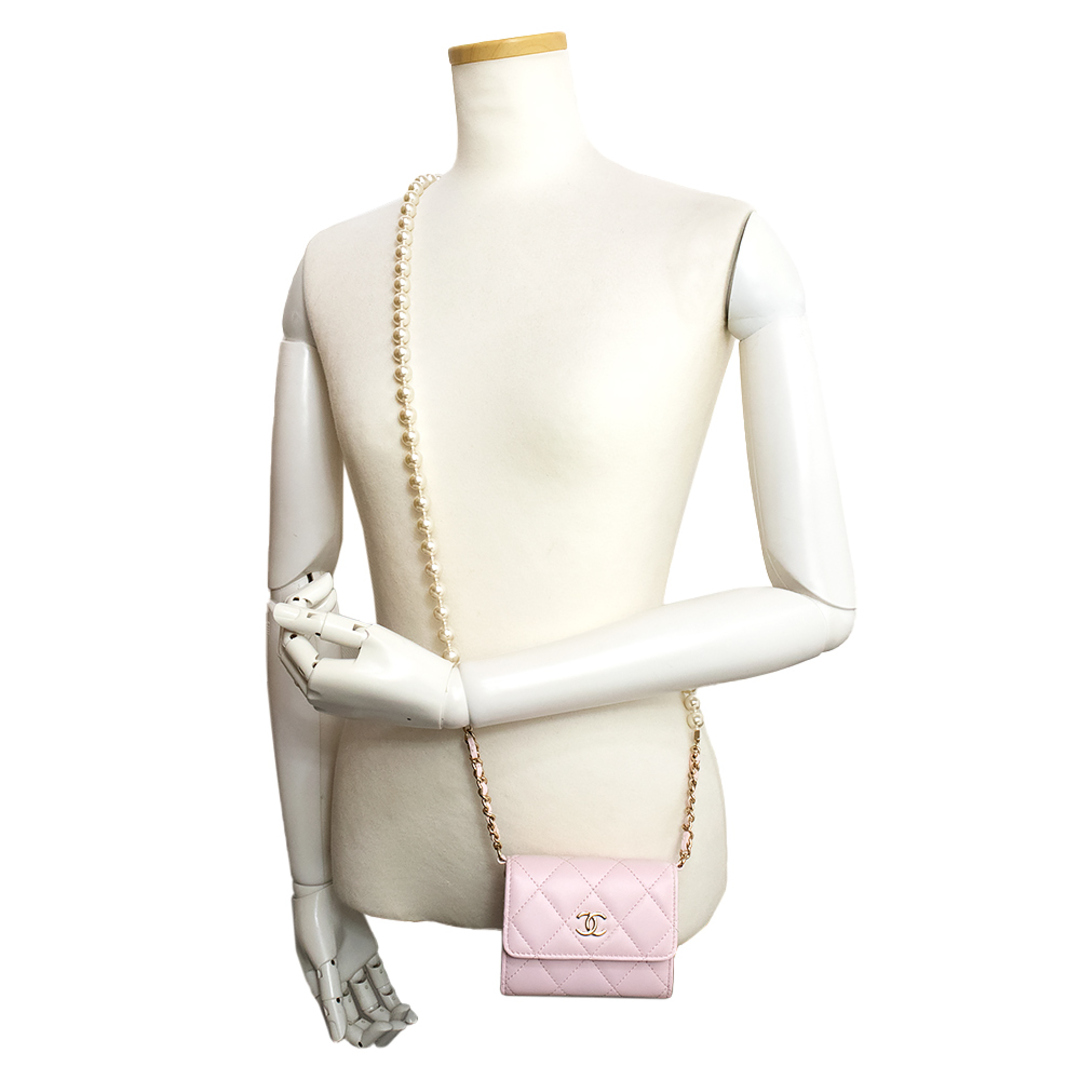 CHANEL - シャネル マトラッセ ミニ パール チェーン ウォレット CHANEL - シャネル マトラッセ ミニ パール チェーン ウォレット