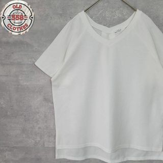 フレームスレイカズン(frames RAY CASSIN)のレイカズン Vネック 半袖 Tシャツ 無地 シンプル ホワイト フレア袖 夏服(Tシャツ(半袖/袖なし))