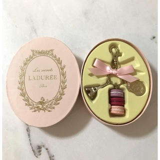 LADUREE - 新品未使用♡ラデュレ♡マカロンキーホルダー