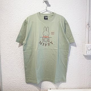 ミッフィー(miffy)のミッフィー miffy Tシャツ Lサイズ ごはん(GR) アパレル(日用品/生活雑貨)