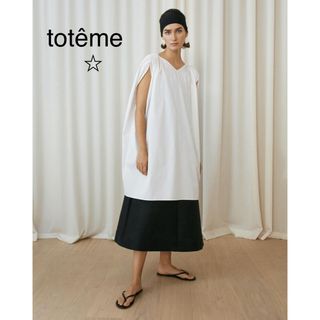 トーテム(TOTEME)の希少★toteme Manta poplin dressオーガニックコットン　茶(ひざ丈ワンピース)