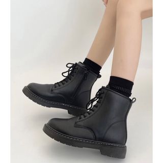 シューズインクロゼット(Shoes in Closet)のShoes in Closet ブーツ レースアップブーツ ブラック(ブーツ)