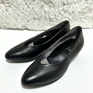 フィットフィット(fitfit)の極美品　フィットフィット　ポインテッドトゥ　パンプス　パンプニーカー　ブラック(ハイヒール/パンプス)