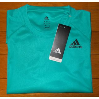 アディダス(adidas)の【未使用・タグ付】アディダスTシャツMサイズ定価1990円です。(Tシャツ/カットソー(半袖/袖なし))