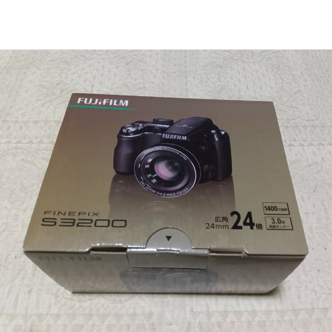 ✨富士フイルム FinePix S3200✨美品/使用2ヶ月程度 ✨富士フイルム FinePix S3200✨美品/使用2ヶ月程度