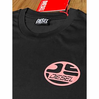 ディーゼル(DIESEL)のDIESEL  新品未使用　 Mサイズ　Tシャツ　カットソー　黒　ディーゼル(Tシャツ/カットソー(半袖/袖なし))