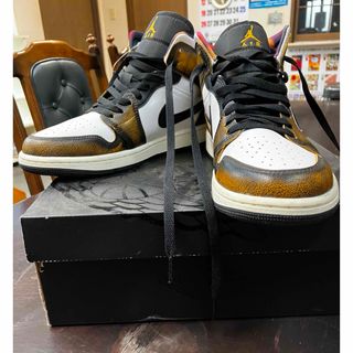 NIKE AIR JORDAN 1(スニーカー)