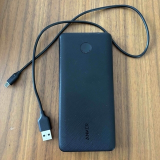 アンカー(Anker)のAnker モバイルバッテリー　薄型(バッテリー/充電器)