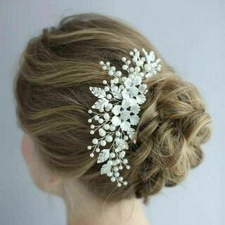 シルバーヘッドドレス ブライダル 結婚式 ヘアアクセサリー 髪飾り 花柄 和装(ウェディングドレス)