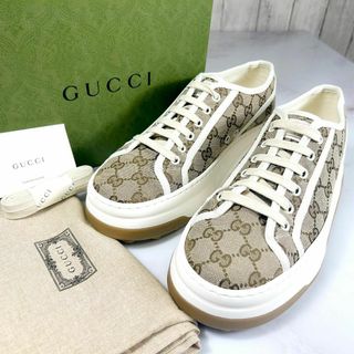 Gucci - 【美品】グッチ スニーカー　GGキャンバス ローカット スニーカー　ベージュ