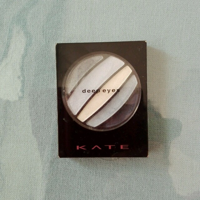 KATE(ケイト)のKATE 　アイシャドウ　美品 コスメ/美容のベースメイク/化粧品(アイシャドウ)の商品写真