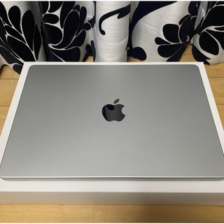 R/ Apple MacBook Pro 2021(ノートPC)