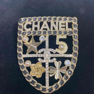 CHANEL - シャネル　ブローチ　ノベルティ