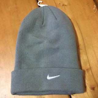 NIKE - 新品 NIKE ナイキ Beanie ビーニー キャップ スウォッシュ