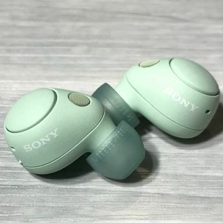 ソニー(SONY)の【リファービッシュ新品】WF-C700N★左耳＆右耳★セージグリーン(ヘッドフォン/イヤフォン)