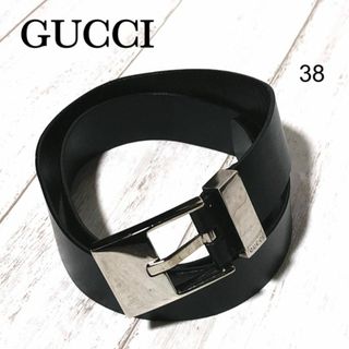 Gucci - グッチ レザー ベルト GUCCI スクエアバックル イタリア製 38 