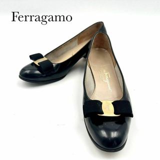 サルヴァトーレフェラガモ(Salvatore Ferragamo)の☆美品☆ Salvatore Ferragamo ヴァラリボン パンプス(ハイヒール/パンプス)