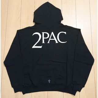 M 新品 2PAC × COMMON BASE スウェットパーカー ブラック(パーカー)