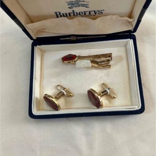 BURBERRY - ネクタイピンカフス3点セット