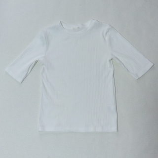 ジーユー(GU)のGU トップス　Lサイズ(Tシャツ(半袖/袖なし))