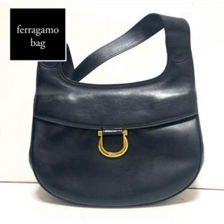 サルヴァトーレフェラガモ(Salvatore Ferragamo)のフェラガモバック(ショルダーバッグ)