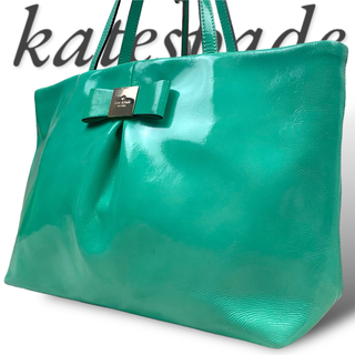 kate spade new york - ケイトスペード エナメル リボン トートバッグ 肩掛け きれい色 緑 大容量