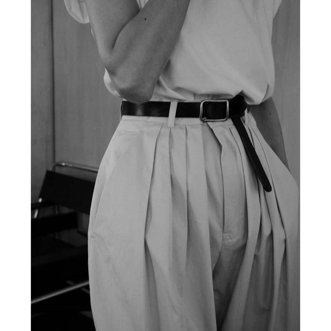 TODAYFUL・Tuck Tapered Trousers・トゥデイフル TODAYFUL・Tuck Tapered Trousers・トゥデイフル
