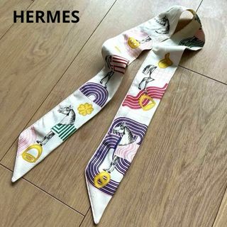 エルメス(Hermes)の2022年モデル　エルメス　ツイリー　ガルド・ローブ・ポップ　シルクスカーフ(バンダナ/スカーフ)