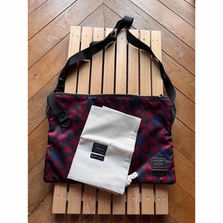 マルニ(Marni)のMARNI×PORTER ショルダーバッグ　新品未使用(ショルダーバッグ)