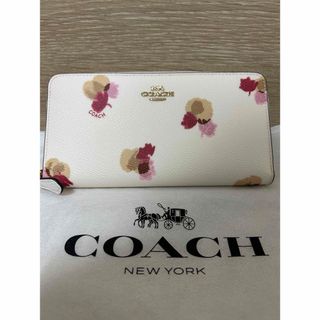 コーチ(COACH)のCOACH コーチ　長財布　花柄　ホワイト　フラワープリント　新品　未使用(財布)