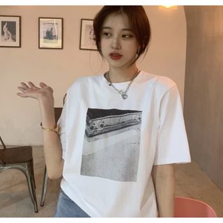 【大人気】レディース　半袖　韓国　ホワイト　Lサイズ　プリント　カジュアル(Tシャツ(半袖/袖なし))