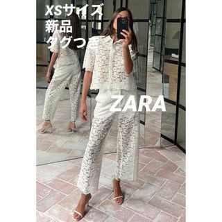 ZARA - 【完売品】ZARA クロップドレースシャツ　白　XSサイズ　新品未使用タグつき