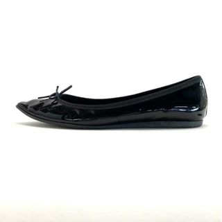 レペット(repetto)のrepetto(レペット) フラットシューズ 38 1/2 レディース - 黒 リボン エナメル（レザー）(その他)