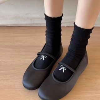 韓国ファッション 足の甲リボン靴下 刺繍リボン ソックス トレンド 黒(ソックス)