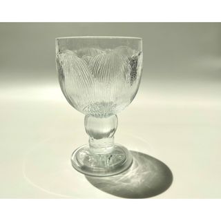 イッタラ(iittala)のNuutajarvi Oiva Toikka Pioni ワイングラス ② 訳有(置物)